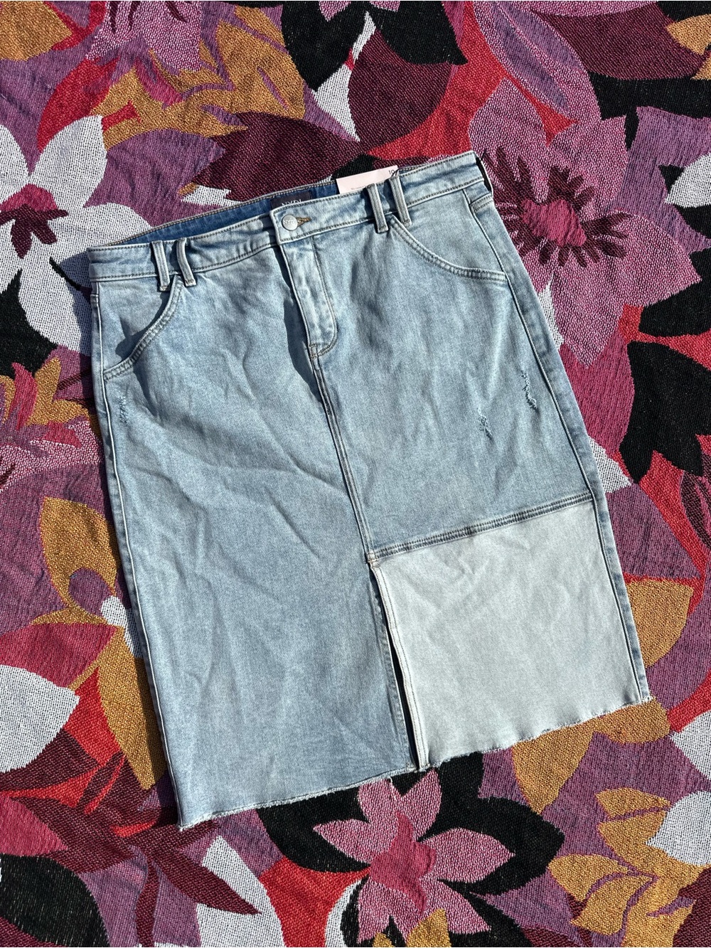 NWT! NYDJ Frayed Denim Pencil Skirt Two-Tone